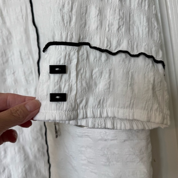 Ali Miles Long Sleeve Artsy Asymmetrical Cowl Neck Tunic Top - Picture 2 of 8